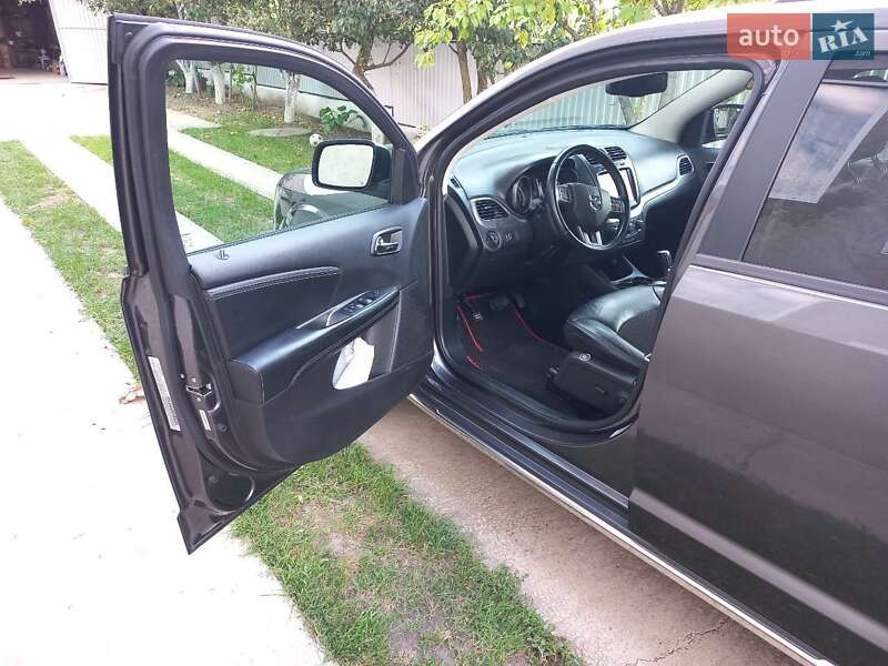 Внедорожник / Кроссовер Dodge Journey 2015 в Городенке