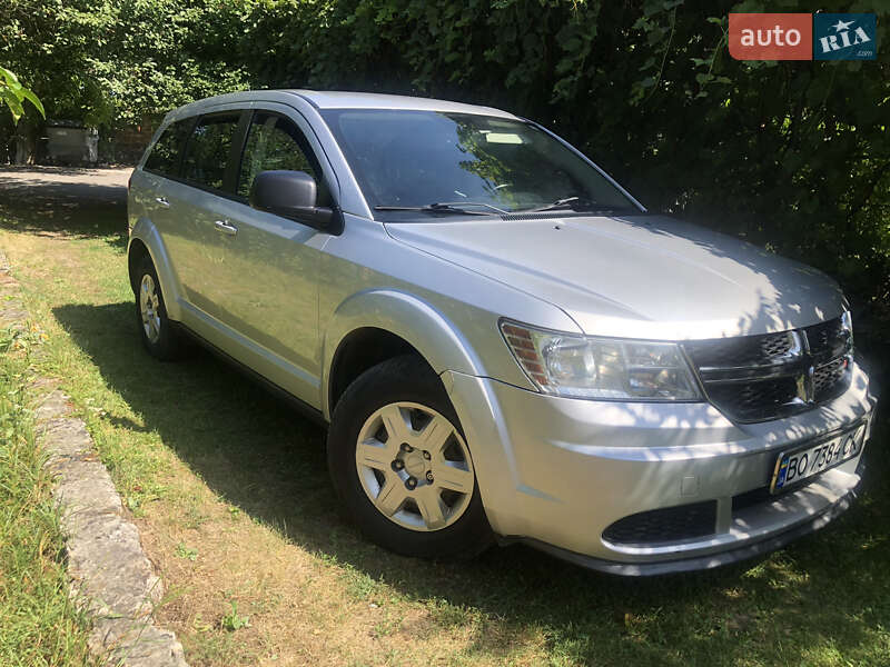 Внедорожник / Кроссовер Dodge Journey 2012 в 