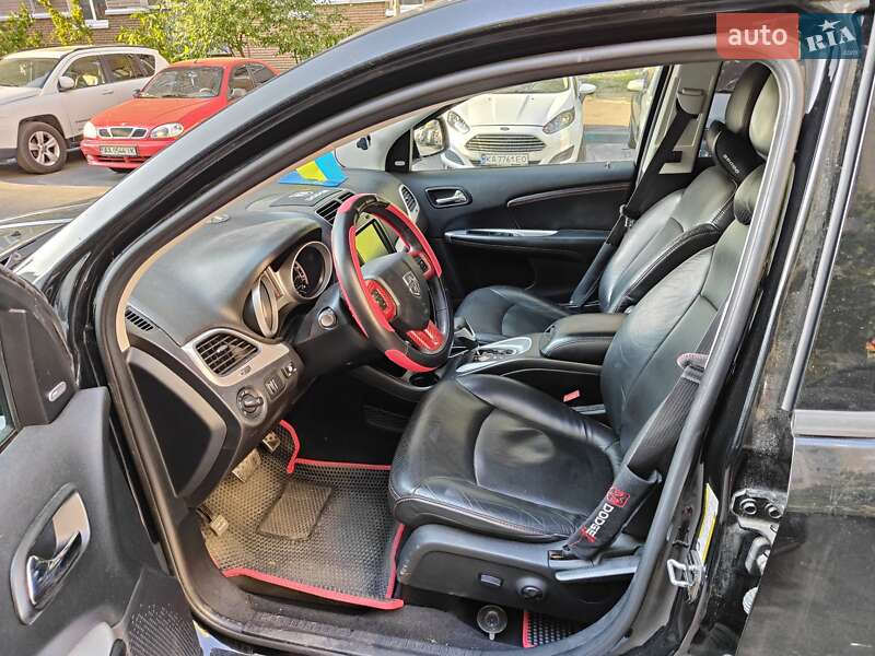 Внедорожник / Кроссовер Dodge Journey 2015 в Киеве
