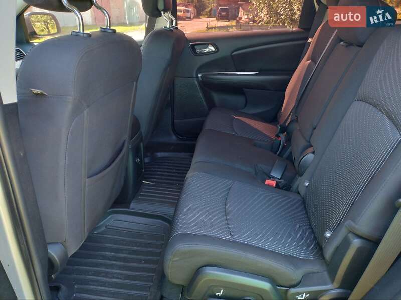 Внедорожник / Кроссовер Dodge Journey 2015 в Прилуках фото 12 Внедорожник / Кроссовер Dodge Journey 2015 в Прилуках