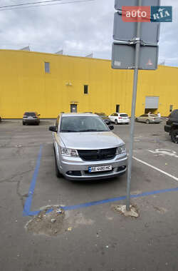 Внедорожник / Кроссовер Dodge Journey 2011 в 