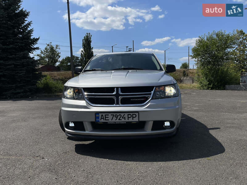 Внедорожник / Кроссовер Dodge Journey 2011 в Кривом Роге фото 12 Внедорожник / Кроссовер Dodge Journey 2011 в Кривом Роге