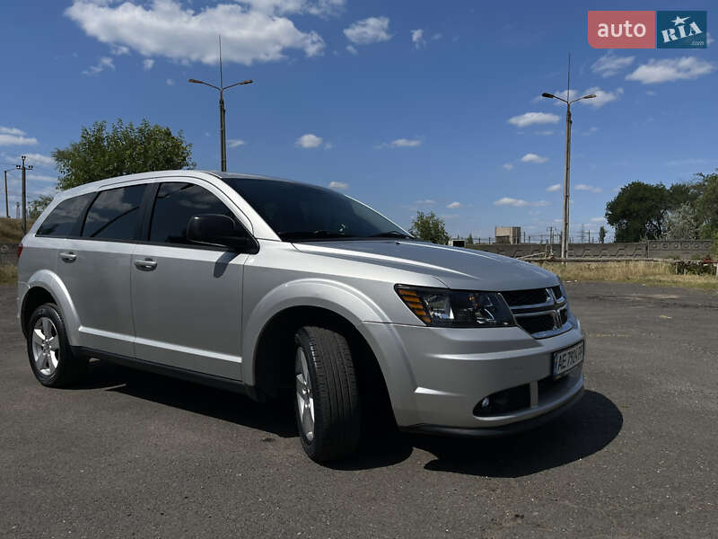 Внедорожник / Кроссовер Dodge Journey 2011 в Кривом Роге фото 11 Внедорожник / Кроссовер Dodge Journey 2011 в Кривом Роге