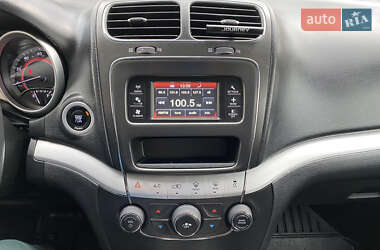 Внедорожник / Кроссовер Dodge Journey 2015 в 