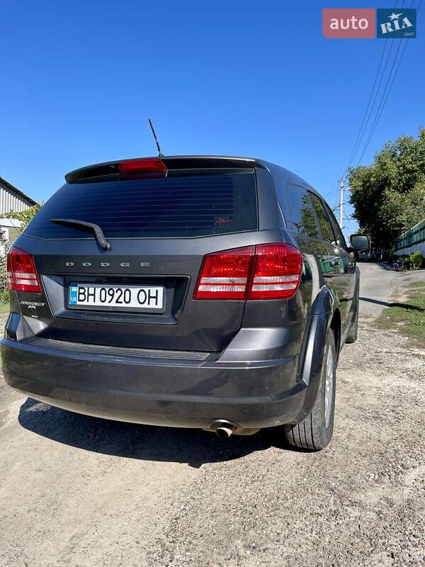 Внедорожник / Кроссовер Dodge Journey 2014 в Окнах