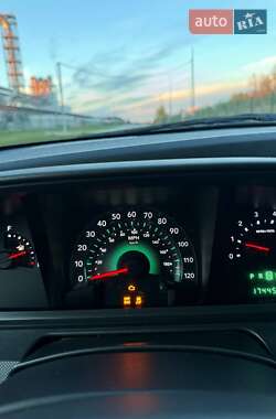 Позашляховик / Кросовер Dodge Journey 2009 в 