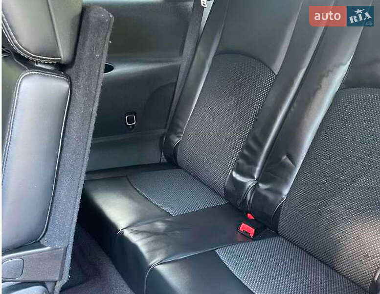 Внедорожник / Кроссовер Dodge Journey 2020 в Ужгороде