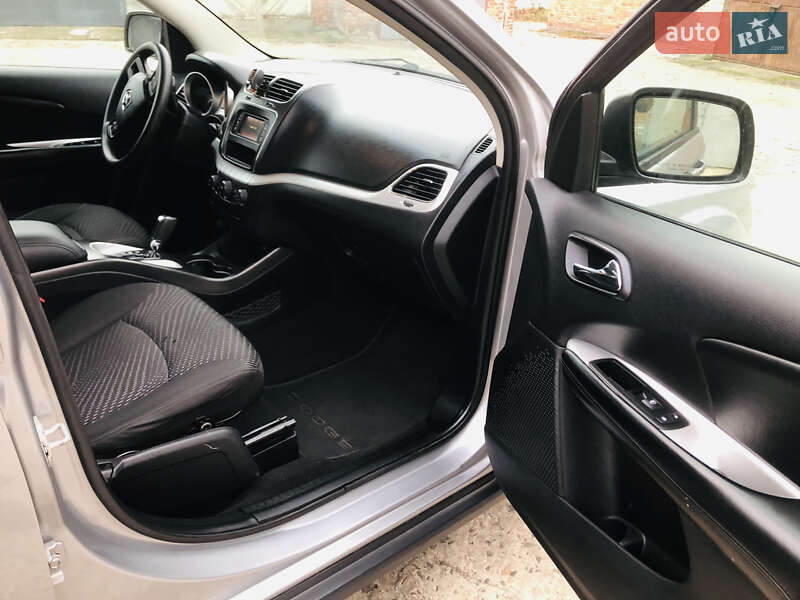 Позашляховик / Кросовер Dodge Journey 2015 в Сокалі