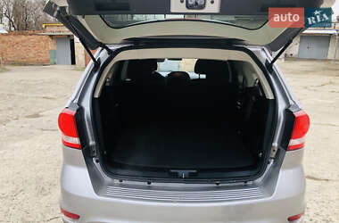 Внедорожник / Кроссовер Dodge Journey 2015 в 