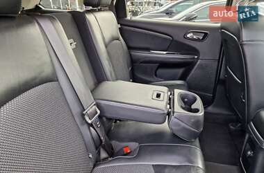 Внедорожник / Кроссовер Dodge Journey 2017 в 