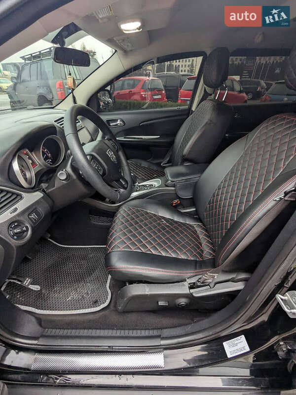 Внедорожник / Кроссовер Dodge Journey 2016 в Каменец-Подольском