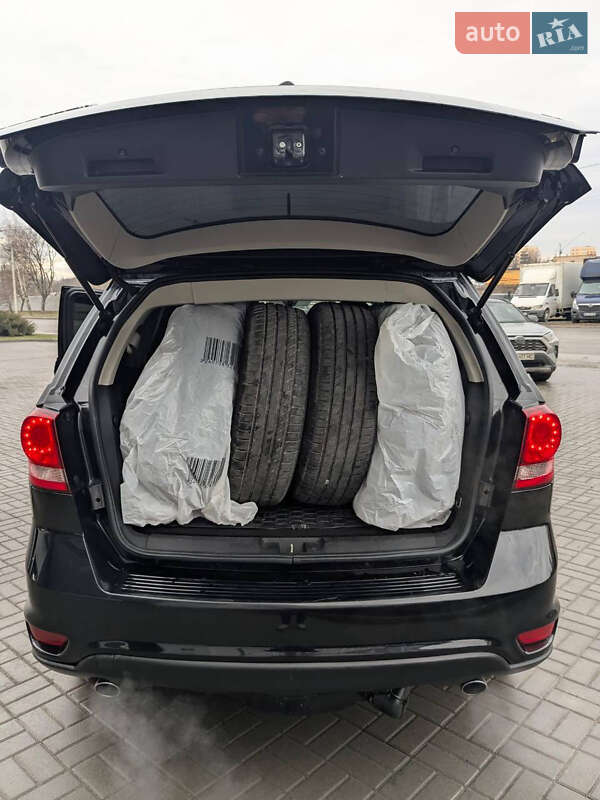 Внедорожник / Кроссовер Dodge Journey 2016 в Каменец-Подольском