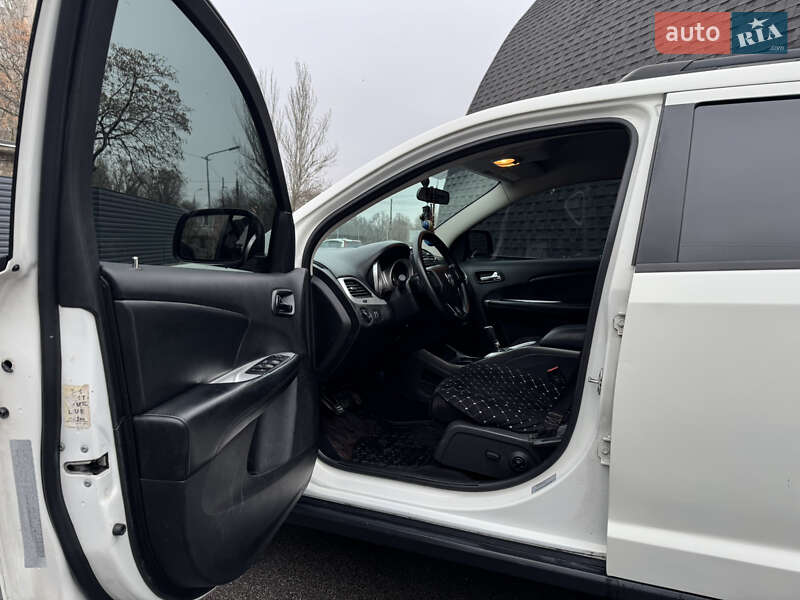 Внедорожник / Кроссовер Dodge Journey 2016 в Запорожье фото 16 Внедорожник / Кроссовер Dodge Journey 2016 в Запорожье
