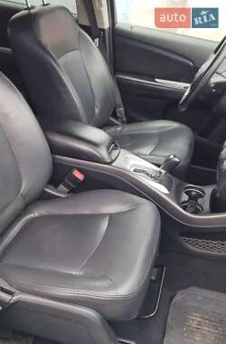 Внедорожник / Кроссовер Dodge Journey 2016 в 