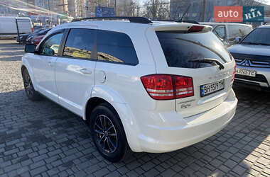 Позашляховик / Кросовер Dodge Journey 2018 в 