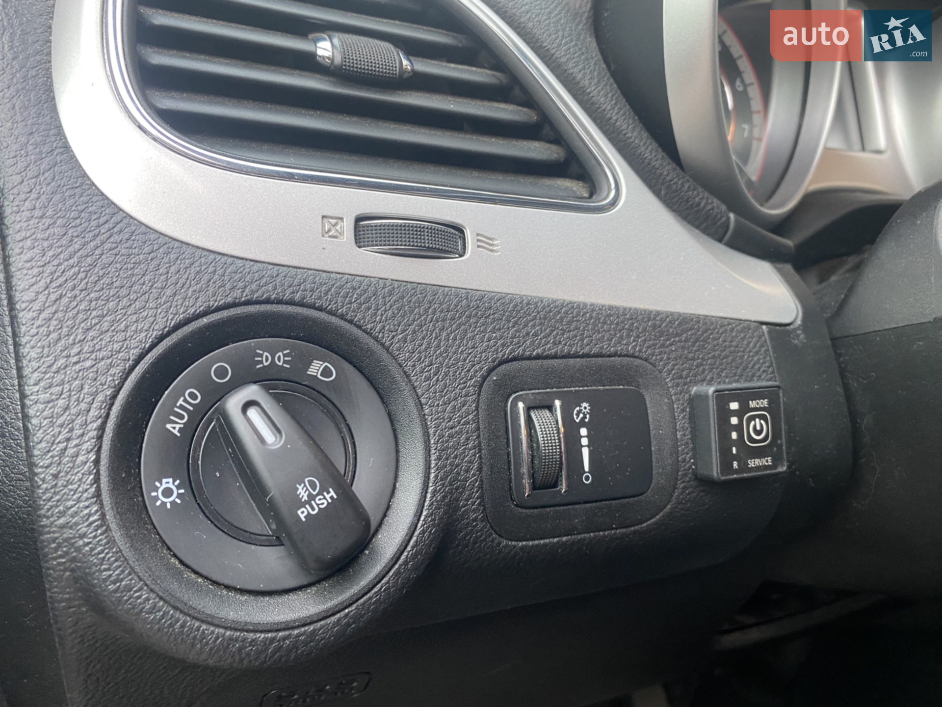 2013 Dodge Journey - мініатюра 27