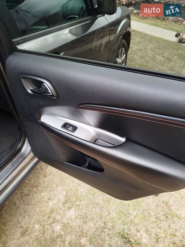 Внедорожник / Кроссовер Dodge Journey 2015 в Буче