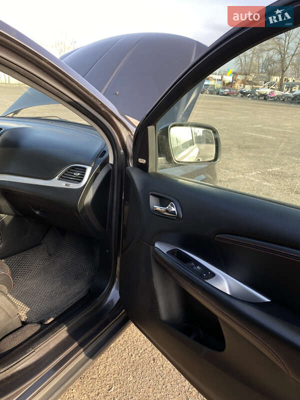 Внедорожник / Кроссовер Dodge Journey 2017 в Киеве