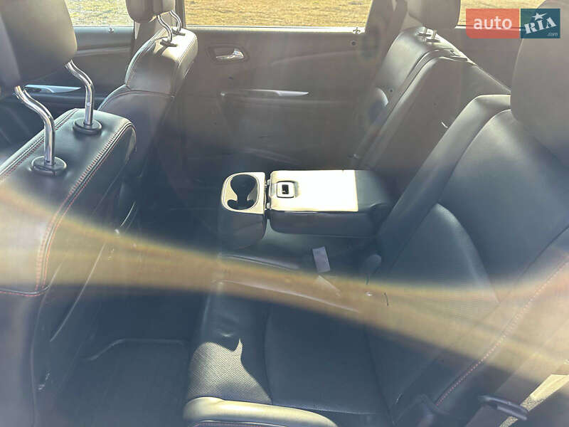 Внедорожник / Кроссовер Dodge Journey 2014 в Хмельницком