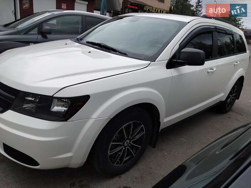 Внедорожник / Кроссовер Dodge Journey 2018 в 