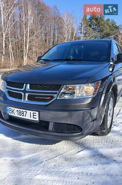 Внедорожник / Кроссовер Dodge Journey 2015 в Маневичах