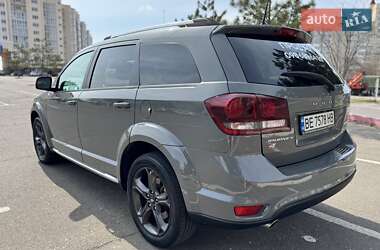Позашляховик / Кросовер Dodge Journey 2019 в 
