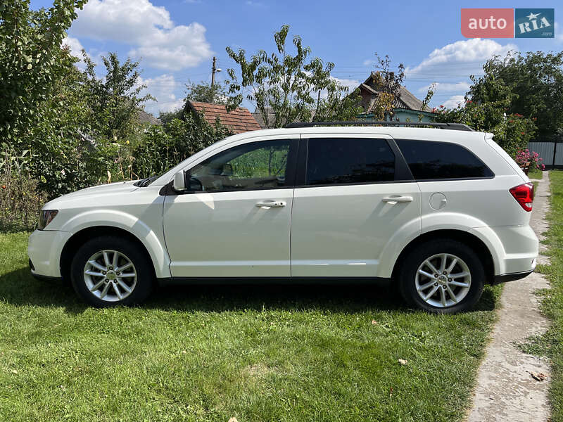 Позашляховик / Кросовер Dodge Journey 2016 в Гадячі