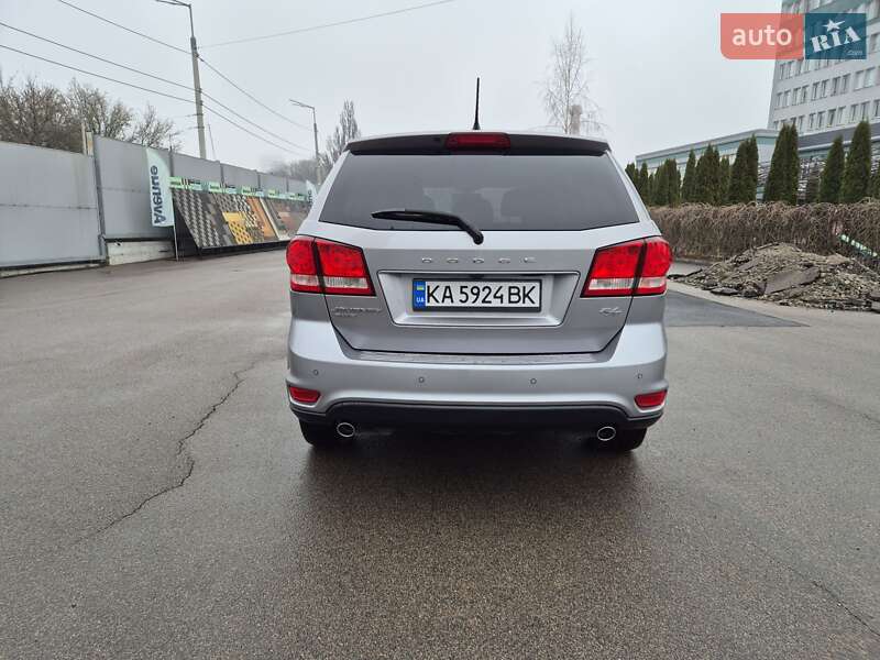 Внедорожник / Кроссовер Dodge Journey 2015 в Киеве