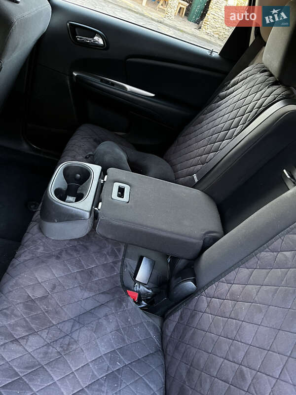 Внедорожник / Кроссовер Dodge Journey 2018 в Ровно фото 27 Внедорожник / Кроссовер Dodge Journey 2018 в Ровно