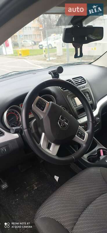 Позашляховик / Кросовер Dodge Journey 2015 в Костопілі