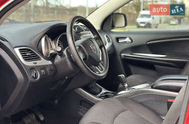 Позашляховик / Кросовер Dodge Journey 2014 в 