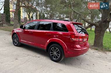 Позашляховик / Кросовер Dodge Journey 2017 в 