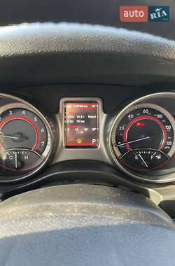 Внедорожник / Кроссовер Dodge Journey 2019 в 