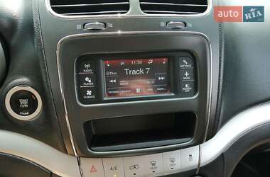Позашляховик / Кросовер Dodge Journey 2015 в 