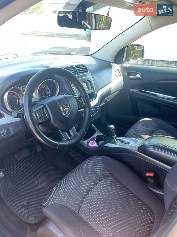 Внедорожник / Кроссовер Dodge Journey 2014 в Киеве