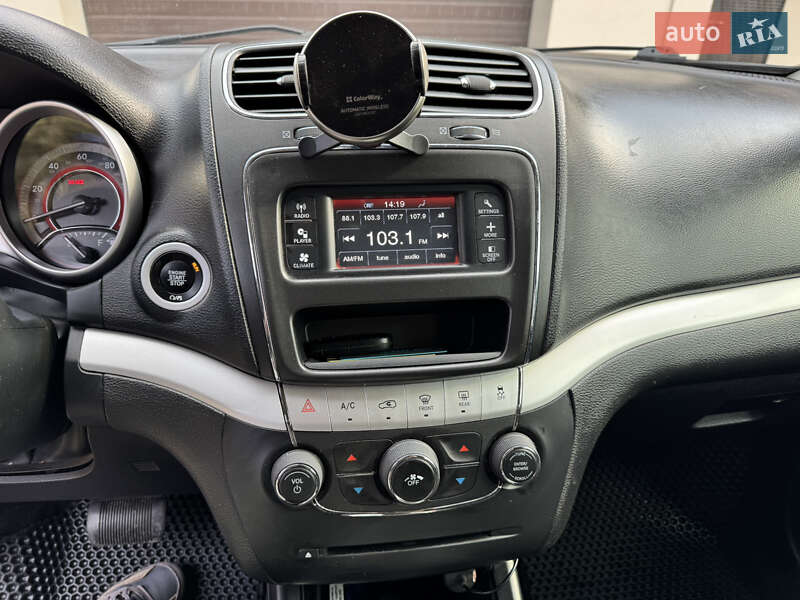 Внедорожник / Кроссовер Dodge Journey 2018 в Краснокутске