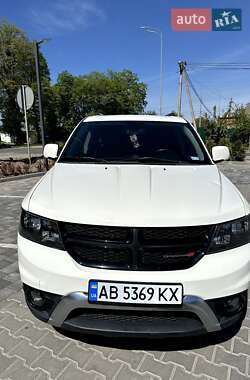 Позашляховик / Кросовер Dodge Journey 2015 в 