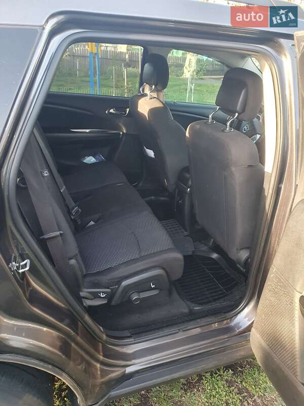 Внедорожник / Кроссовер Dodge Journey 2015 в Киеве