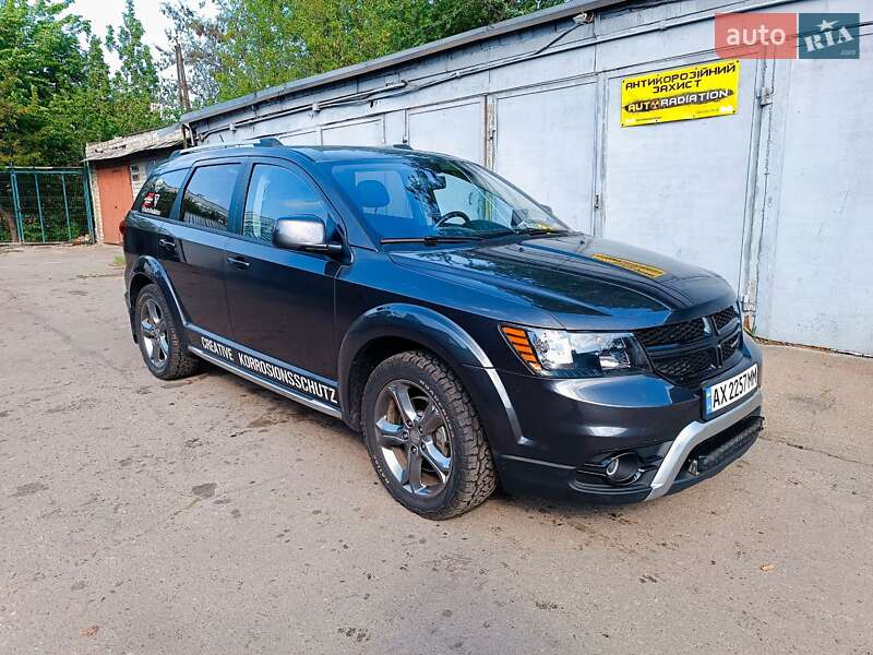 Внедорожник / Кроссовер Dodge Journey 2017 в 