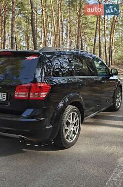 Позашляховик / Кросовер Dodge Journey 2019 в 