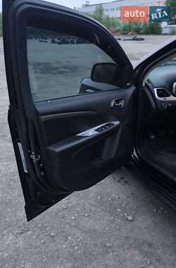Позашляховик / Кросовер Dodge Journey 2019 в 