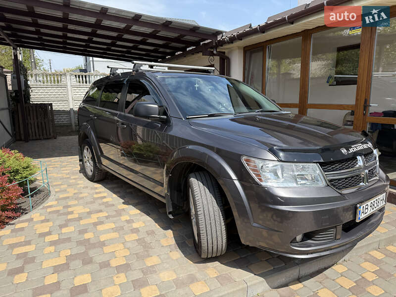 Внедорожник / Кроссовер Dodge Journey 2015 в Виннице