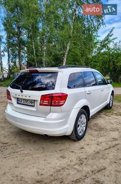 Внедорожник / Кроссовер Dodge Journey 2016 в 