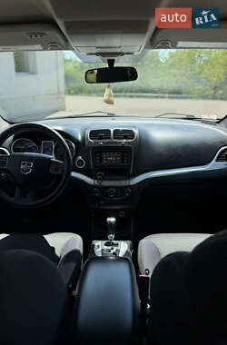 Внедорожник / Кроссовер Dodge Journey 2012 в 