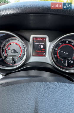 Внедорожник / Кроссовер Dodge Journey 2012 в 