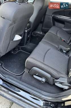 Позашляховик / Кросовер Dodge Journey 2017 в 