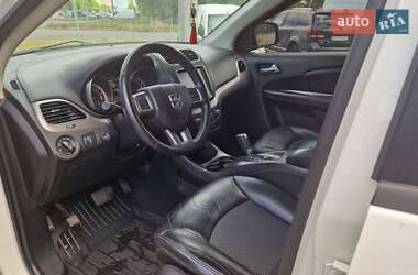 Позашляховик / Кросовер Dodge Journey 2018 в 