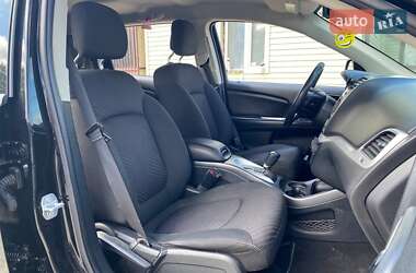 Позашляховик / Кросовер Dodge Journey 2018 в 