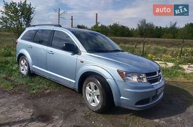 Позашляховик / Кросовер Dodge Journey 2013 в 