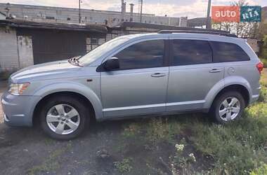Позашляховик / Кросовер Dodge Journey 2013 в 